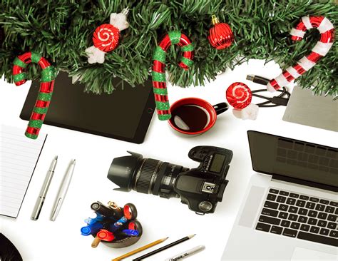 Best Christmas Tech Ts For Gadgets Lovers Peace Tech