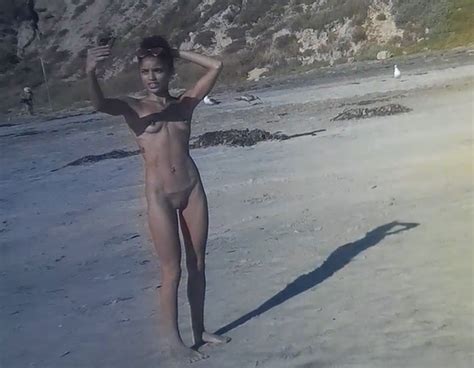 Blacks Beach Nude Beach Page Xnxx Adult Forum