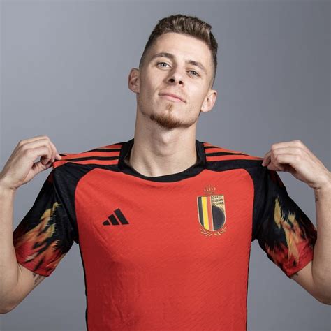 Thorgan Hazard Belgium 🇧🇪 World Cup 2022 Square Portrait ในปี 2022
