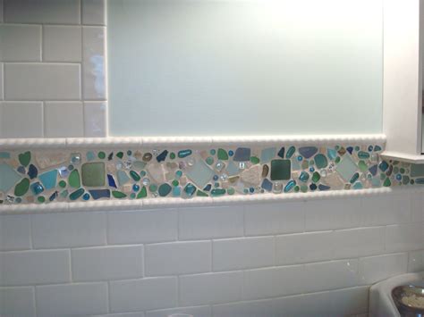 A comfortable bathroom is a key source of tranquility in your home. 30 great ideas of glass tile for bath