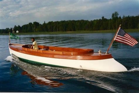 Classic Motor Launch Classic Gentleman S Launch Mahogany Boat