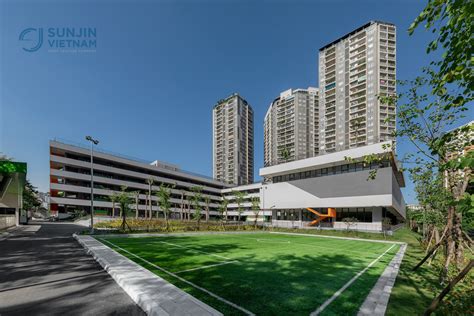 Tran Duy Hung Secondary School By Sunjin Vietnam Joint Venture Company Architizer