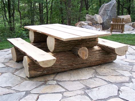 How To Decorate The Yard With A Picnic Table Picnic Tables Picnics