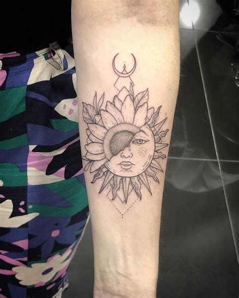 Details More Than 89 Sun And Moon Tattoo Ideas Latest Esthdonghoadian