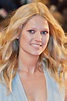 Toni Garrn - Wikipedia