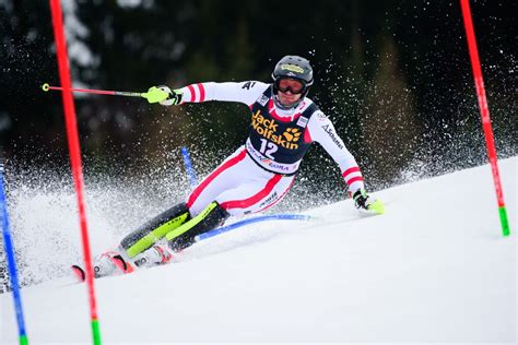 He specialises in the slalom discipline and has competed in three world championships. Michael Matt rimonta Gross e vince lo Slalom di Kranjska Gora