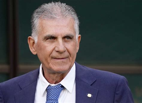 a un mes de recibir la copa de asia qatar despide al técnico carlos queiroz