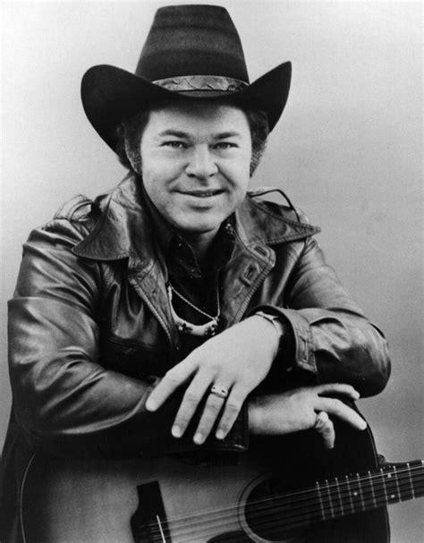 Roy Clark Dead Country Music Star And Hee Haw Host Dies At 85 Irish