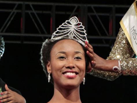 beauty queen s parting shot as she hands over miss rwanda crown the east african