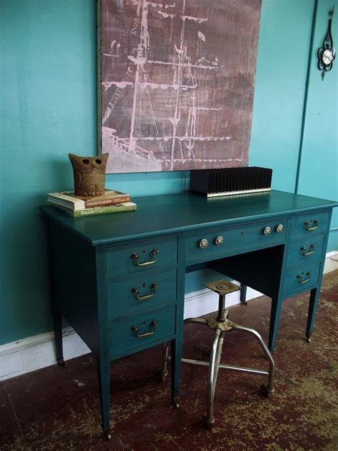 If ever there were a classic upholstered desk chair with arms, perfect for sitting around and thinking up the next big thing, this is it. Best 25+ Teal desk ideas on Pinterest | Teal desk chair ...