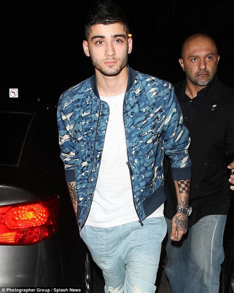 Zayn Malik Parties At Kylie Jenners 18th Birthday Bash Daily Mail Online