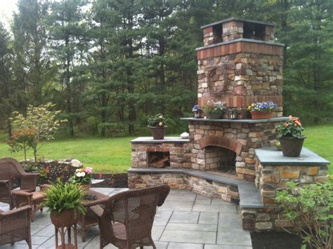 Great free outdoor fireplace with wood storage strategies irrespective of how very much a person. Top 21 Designs for the Outdoor Fireplace - Qnud
