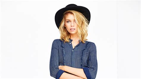 383718 Stella Maxwell Model 4k Rare Gallery Hd Wallpapers