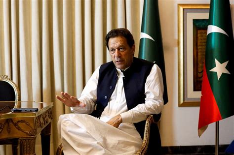 New Arrest Warrant Issued For Ex Pakistan Pm Imran Khan Geo News Reports Reuters
