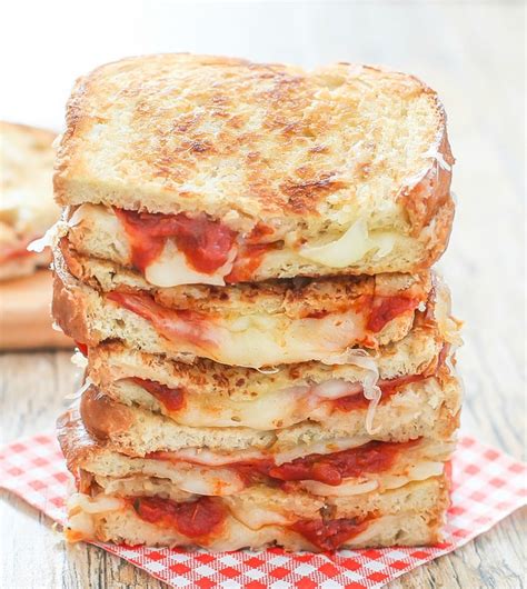 Pizza Grilled Cheese Sandwich Kirbie S Cravings