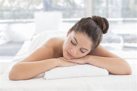 Swedish Massage With Aromatherapy And Aroma Scalp Massage 90 Minutes
