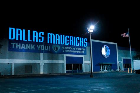 Mavs Donate Over 125 Million Following Winter Blast The Official Home Of The Dallas Mavericks