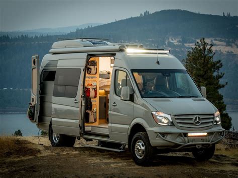 Luxury Camper Van Can Go Off Grid For Days Luxury Campers Sprinter
