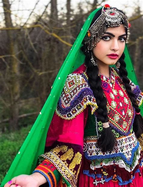 Pin By Mastorarobi Ansari On Afghan Fashion Afghanistan Clothes