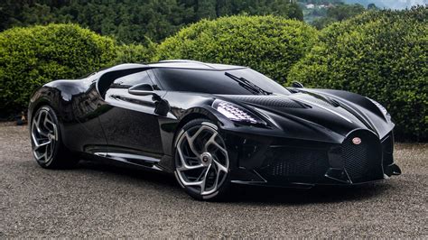 Bugatti La Voiture Noire характеристики фото видео обзор