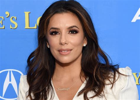 Eva Longoria S Solution To Covering Her Grey Roots Is Only 9 Newbeauty