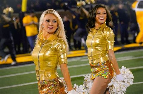 Missouri Tigers Cheerleaders Championship Game Cheerleading Championship Football