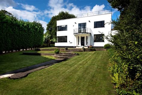 1930s Art Deco House In Sutton Coldfield West Midlands