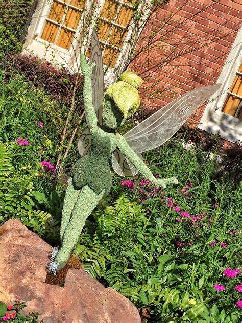 10 Disney Character Topiaries You Have To See To Believe