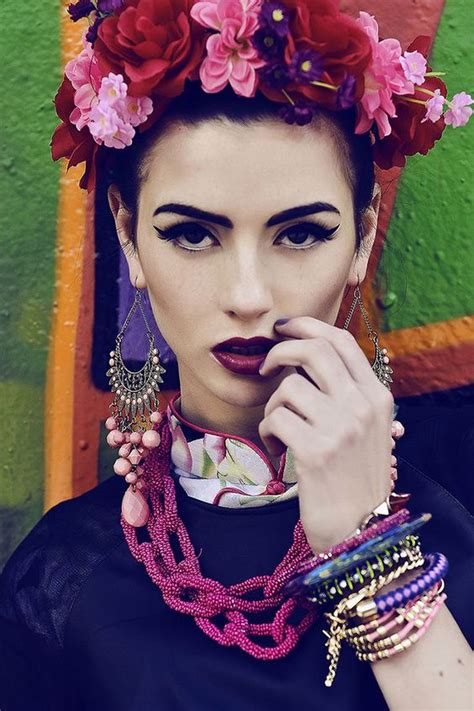 Geniales Ideas Para Un Disfraz De Frida Kahlo 2024