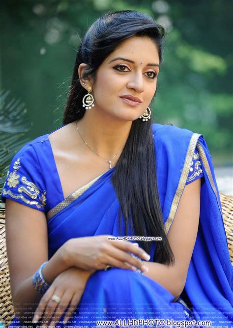 Vimala Raman Hot New 2013 Wallpapers Picture For Wallpaper