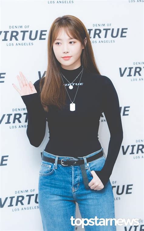 걸스데이's 김아영 ~ 1992 ~ 2/4 female presidents♡. HD포토 걸스데이(Girl's Day) 유라, '명불허전 골반미인 ...