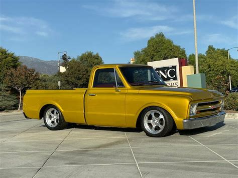 1967 Chevrolet C10 C10 C 10 Short Bed Pick Up Truck Lowered 350 Engine