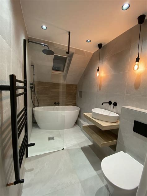 Modern Bathroom Design With Luxury Touch