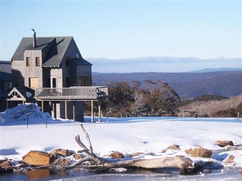 5 Reasons To Stay At Dinner Plain Victorias High Country