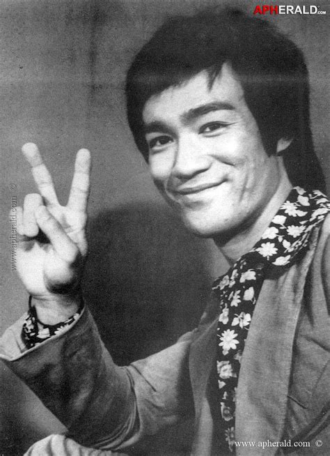 Bruce Lee Rare Pics