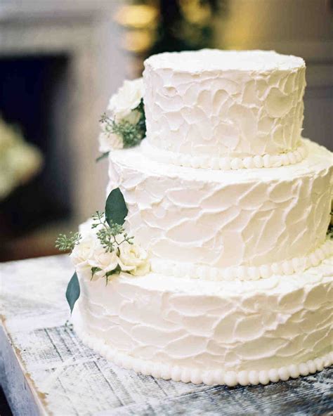 104 White Wedding Cakes That Make The Case For Going Classic Martha