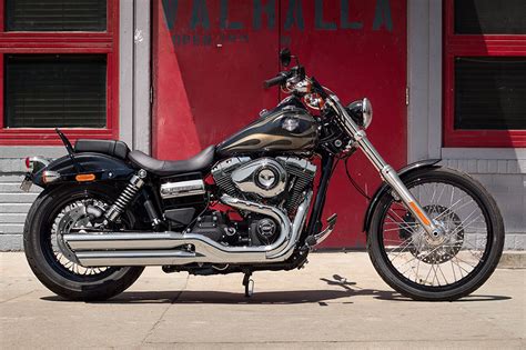 Ficha Técnica De La Harley Davidson Dyna Wide Glide 2016 Masmotoes