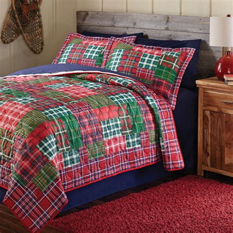 Mainstays Holiday Plaid Printed Bedding Quilt Set Green