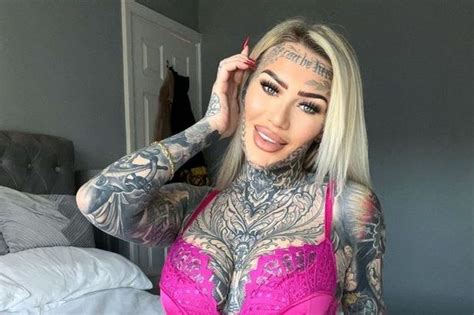 Uk S Most Tattooed Woman Looked Completely Different Before She Began Her Ink Transformation