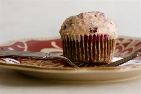 Bake for 20 minutes or until cupcakes bounce back when lightly touched. Chocolate Cranberry Cupcakes for Paula Deen | Cupcake Project