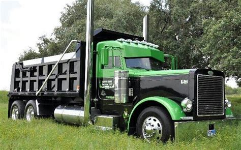 Black And Green Pete Diesel Wagon Dump Truck Diesel Wagons
