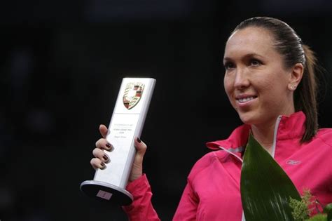 Jun 10, 2021 · in der neuen weltrangliste ab kommenden mittwoch steht die russin wieder in den top 30 und die slowenin erstmals in den top 50. Ex-Weltranglisten-Erste Jelena Jankovic feiert 30er ...
