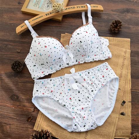 2017 New Floral Cotton Girl Bra Set Cute Underwear For Women A Cup In
