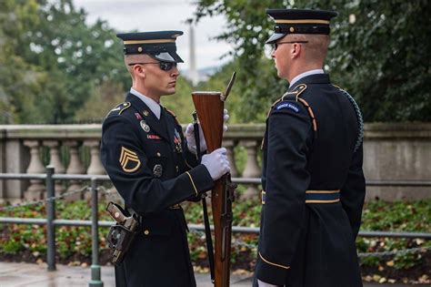 Tomb Of The Unknowns Guards Begin Use Of Custom M17 Pistols Soldier