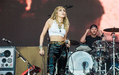 Miley Cyrus Reinvents Herself As A Rockstar At Glastonbury 2019