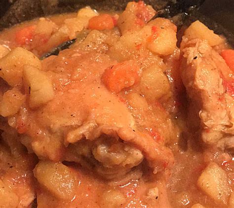 Easy Pollo Guisado Recipe Latin Chicken Stew