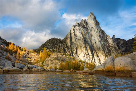 Prusik Peak Viewed From Gnome Tarn In The Enchantments Flickr Photo