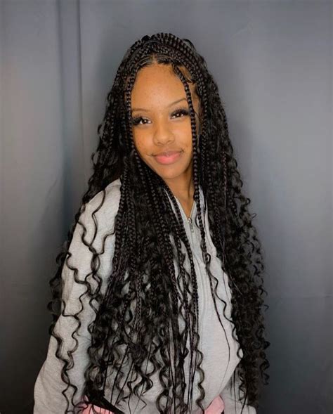 Long Knotless Box Braids With Beads