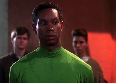 Star Trek Nová generácia The Ensigns of Command S03E02 1989