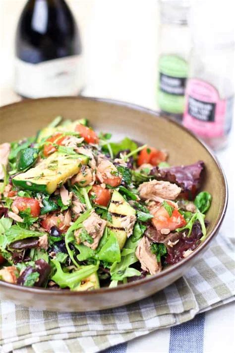 Check spelling or type a new query. Quick and Healthy Tuna Fish Salad
